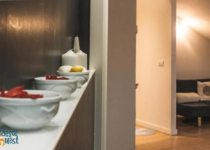 Piazza Della Valle * Trieste